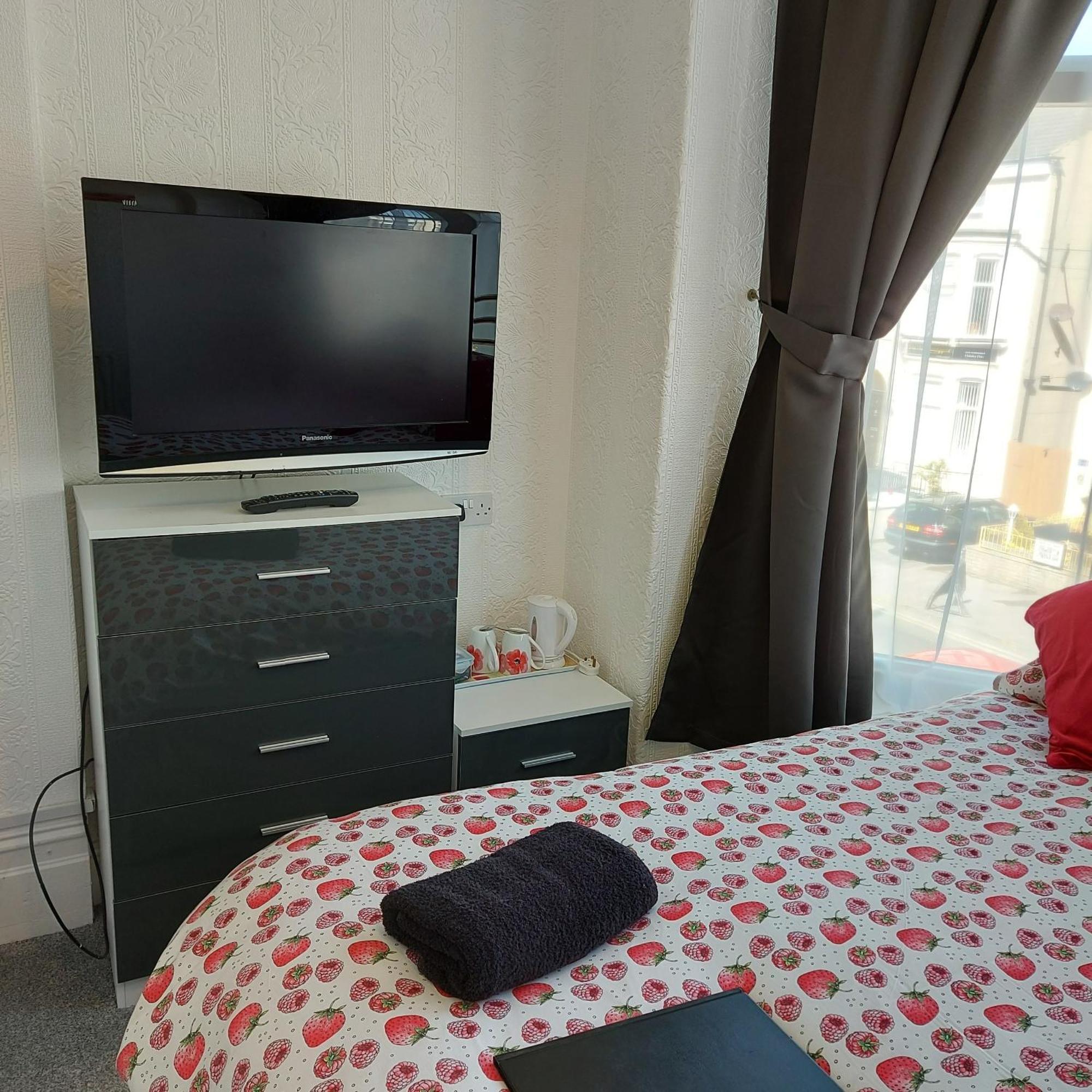 Holmeleigh Hotel Блекпул Номер фото